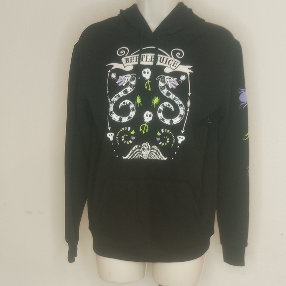 BEETLEJUICE Black Hoodie Sweater with Ornate Design Longsleeve Sz XXS (00) Unisx
